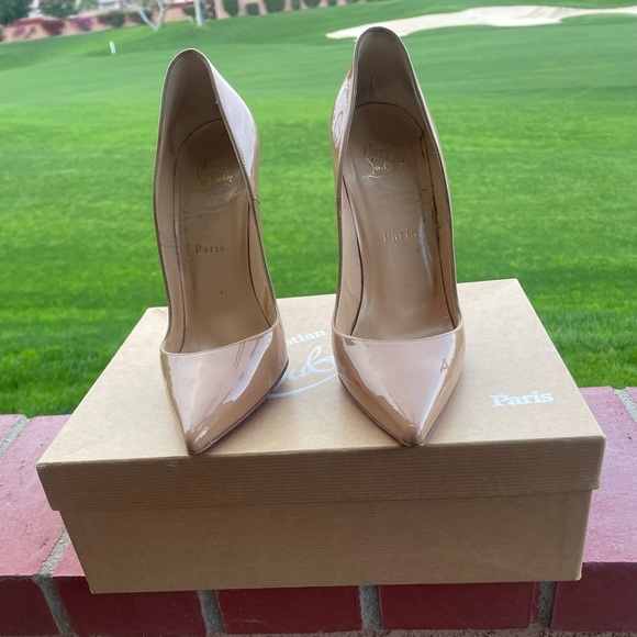 Christian Louboutin So Kate Heels - Picture 2 of 7